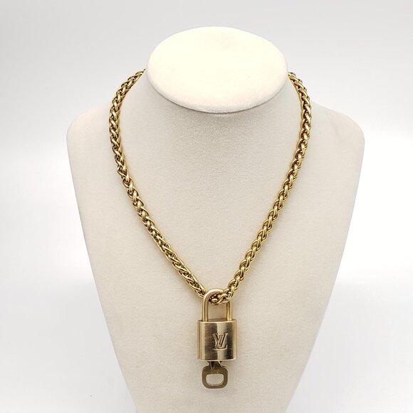 Authentic Louis Vuitton Gold Padlock w/ Unbranded Fashion Stainless Steel Chain - Picture 6 of 7
